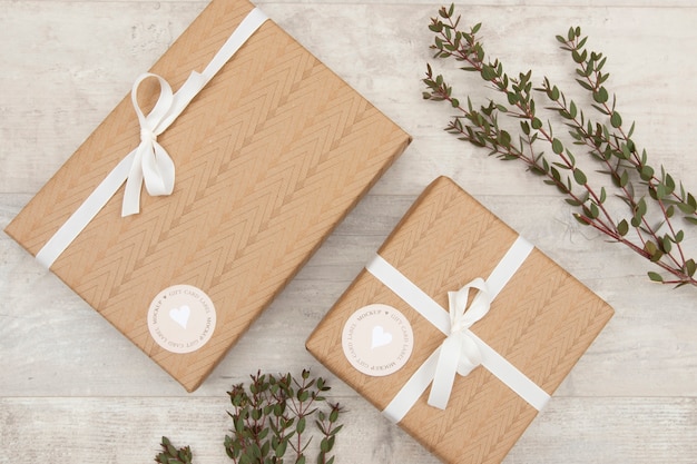 PSD gift card label mock-up with present