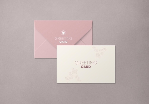 Carta regalo con mockup di busta