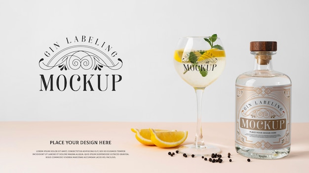 Mockup di progettazione di etichette per bottiglie di gin