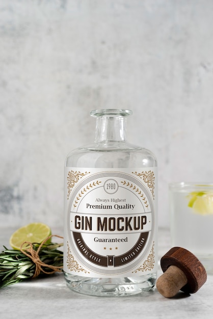 Gin fles etikettering ontwerp mockup