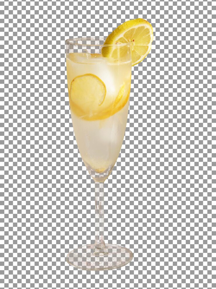 PSD glass of lemonade with a lemon on transparent background