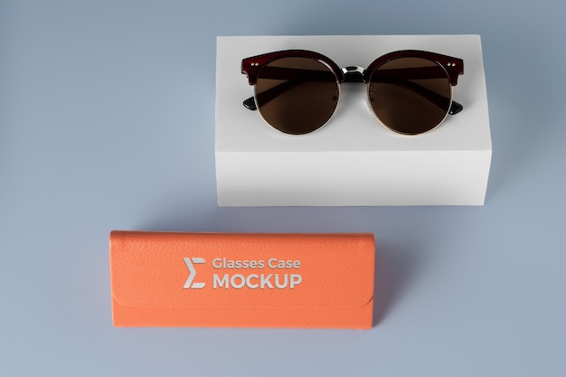 PSD glasses case mockup design