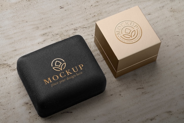 Mockup di scatola premium gold deboss