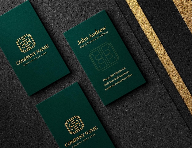 PSD una carta verde e oro con sopra il nome james james.