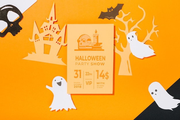 PSD mockup di copertina di halloween con oggetti tagliati di carta