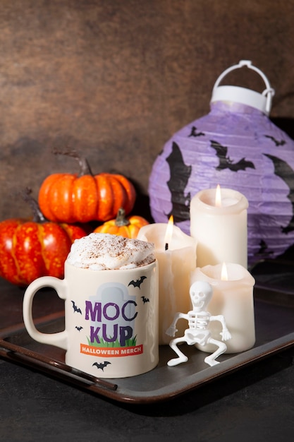 PSD mockup di tazza di merchandising di halloween