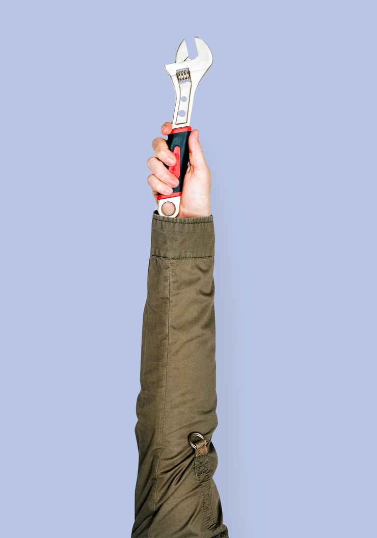 PSD hand met een tang