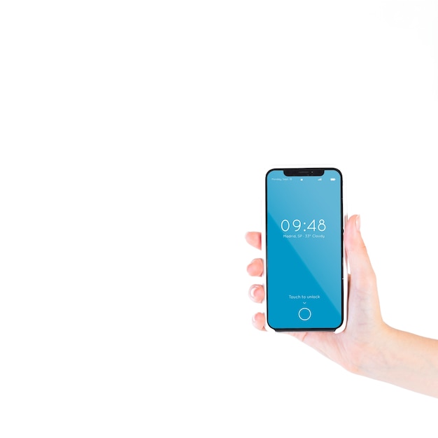 Hand met smartphone mockup