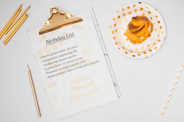 Happy birthday mock-up list with sweet cake