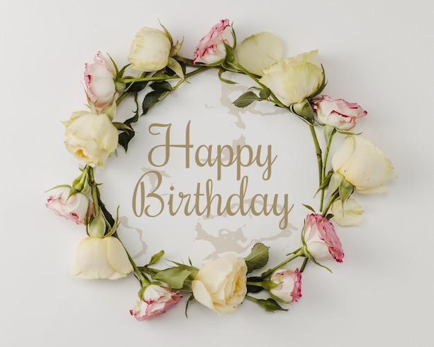 PSD happy birthday mock-up and wreath of flowers