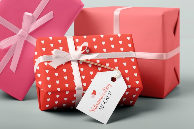 PSD design del mockup del regalo di felice giorno di san valentino