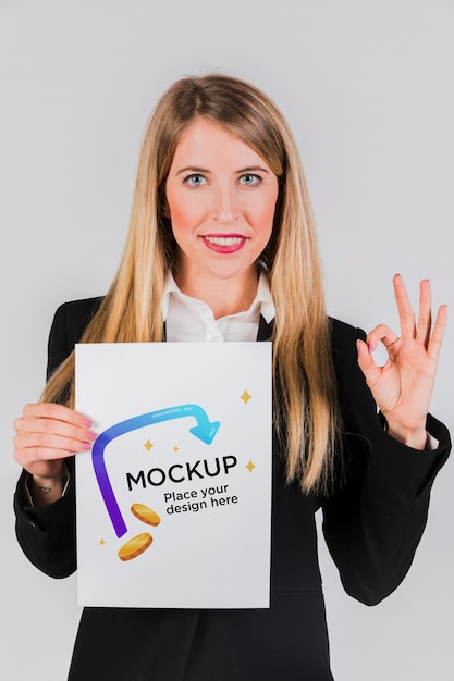 Happy woman holding a placard concept mock-up