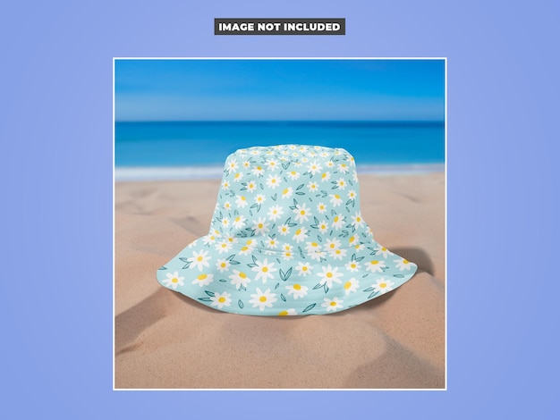 Mockup di secchiello per cappelli sulla spiaggia