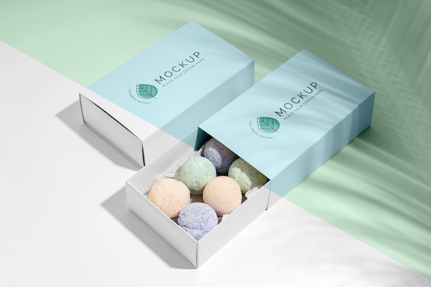 high angle boxes with bath bombs