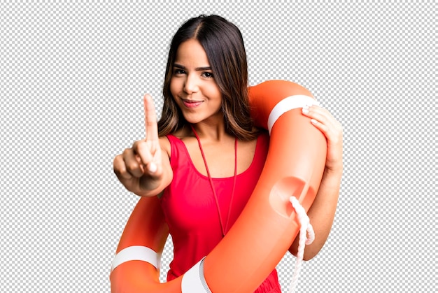 水着とライフガードのコンセプトを身に着けているヒスパニック系のかなり若い成人女性