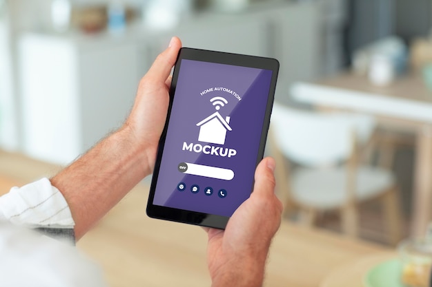 PSD スマートフォンでホームオートメーションの概念のモックアップ