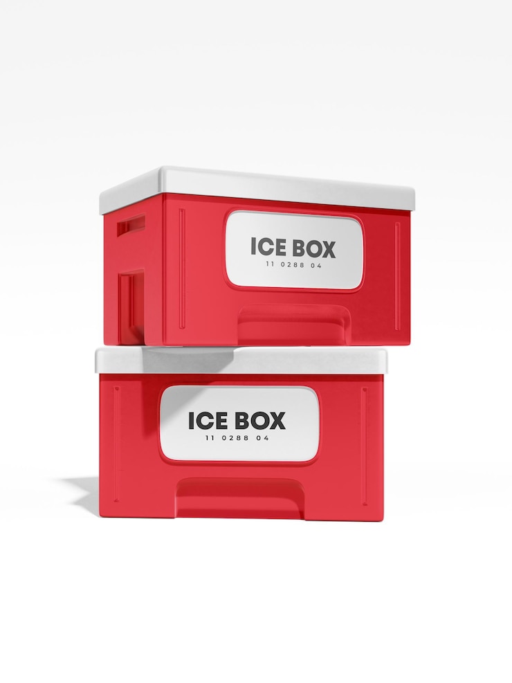 PSD insulated plastic ice storage box branding mockup