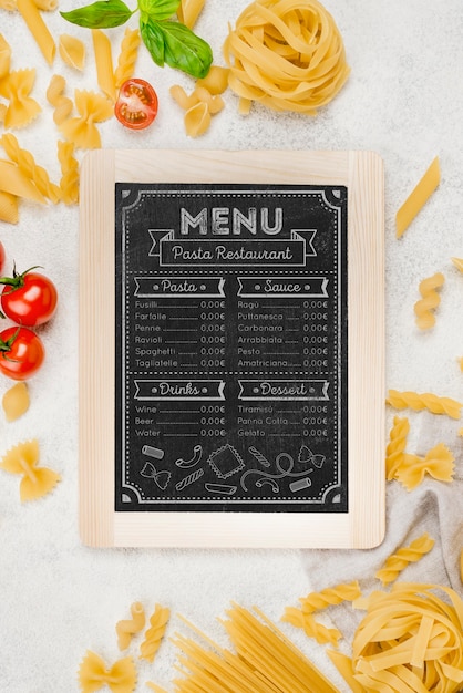 PSD menu italiano e pasta sopra la vista