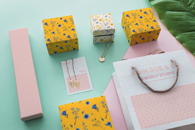 PSD jewelry and packaging mockup