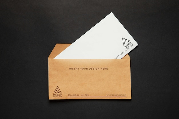 PSD kraft paper envelope arrangement top view