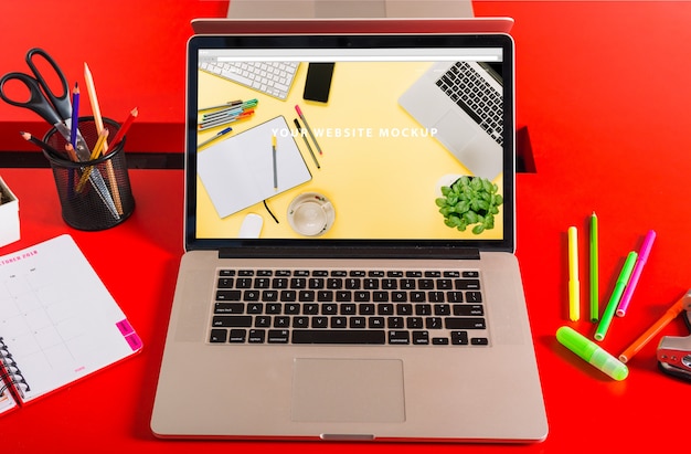 PSD laptop mockup on desk