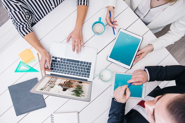 PSD laptop mockup on office desk