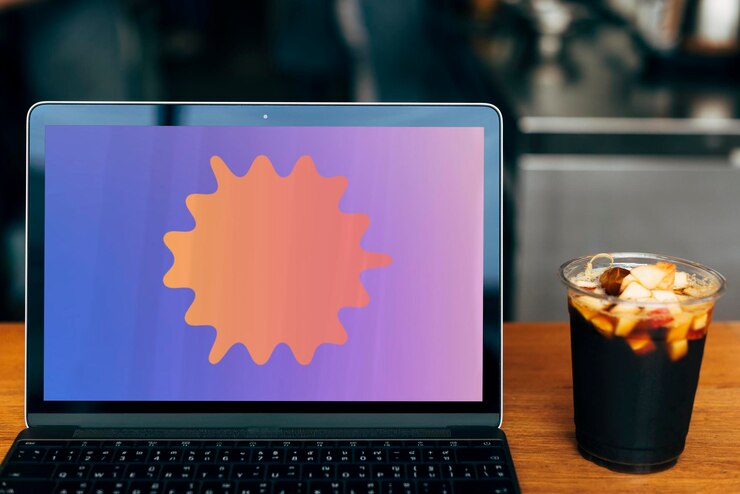 PSD laptop screen mockup coffee psd