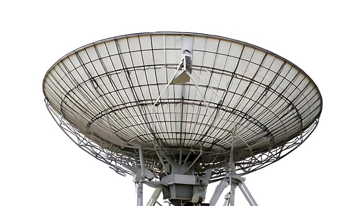 PSD 大型衛星天線隔離在白色背景上
