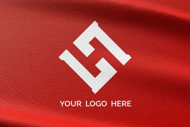 Макет логотипа на красной ткани