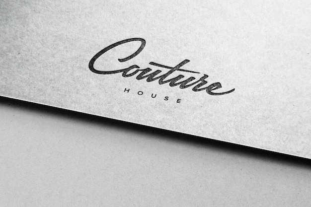 Logo mockup white paper strutturato