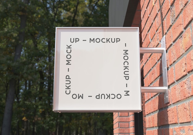 Логотип на макете знака