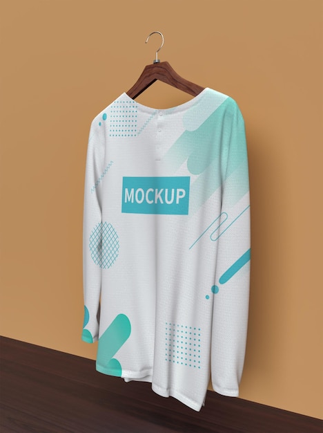 Mockup di camicia a maniche lunghe