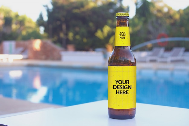 Lounge Club Pool Bier Mockup