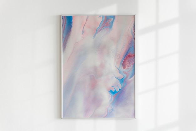 Luxe fotolijst mockup psd met roze marmeren experimentele kunst aan de muur