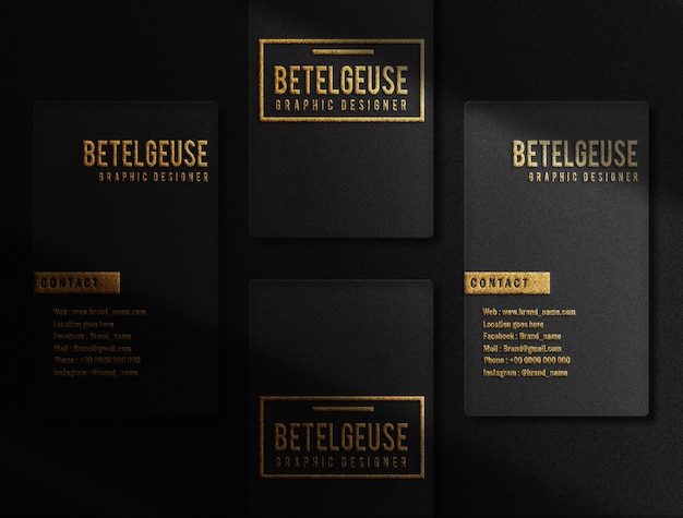 Luxe gouden reliëf visitekaartje logo mockup bovenaanzicht