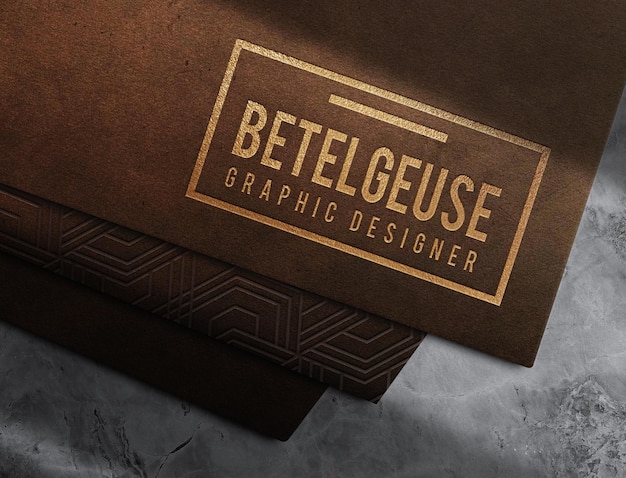 PSD luxe gouden reliëfpapier vooraanzicht mockup