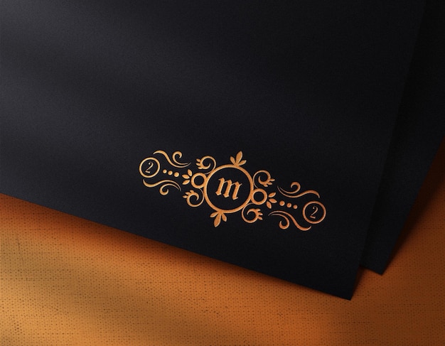 Luxe logo mockup op papier met boekdruk effect