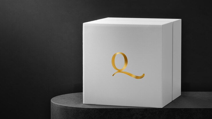 Luxe logo mockup witte sieraden horlogedoos