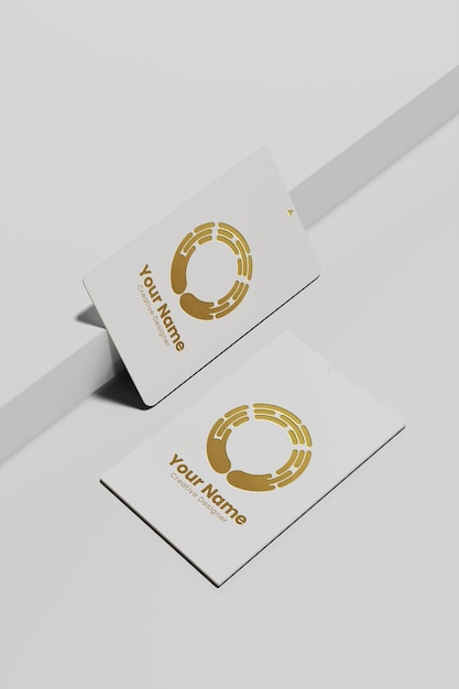 PSD luxury white card e card holder mockup angolo di visualizzazione psd