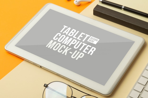 Makieta Komputera Typu Tablet Z Narzędziami Do Pracy