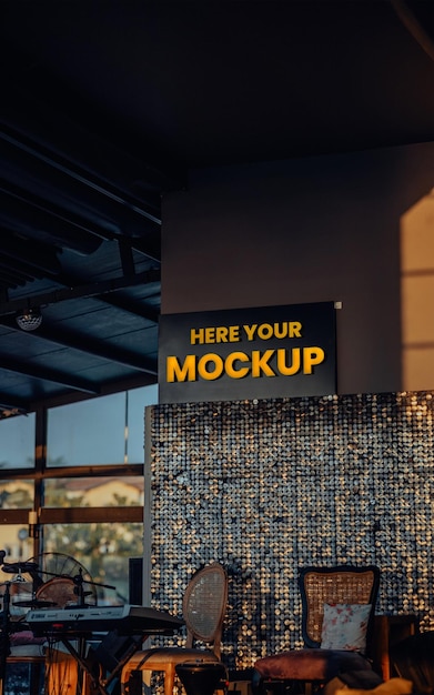 Makieta logo PSD znak fasady restauracji w stylu loftu