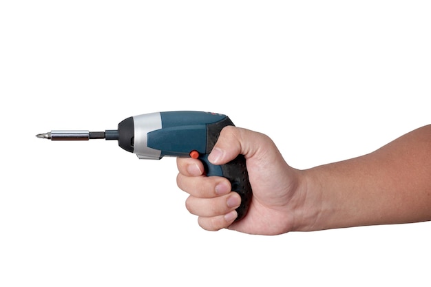 Mannelijke persoon met de hand die een elektrische schroevendraaier vasthoudt, geïsoleerd