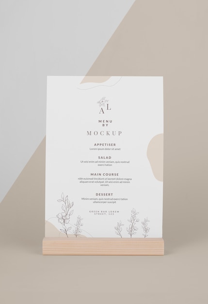 PSD mock-up menu con supporto in legno