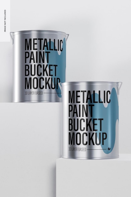 PSD mockup di secchi di vernice metallica, sul podio