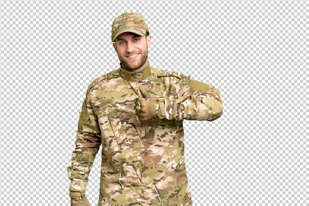 孤立したクロマキーを背景にした軍人が親指を上げるジェスチャーをしている