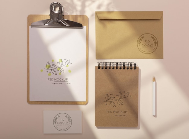 PSD minimal assortment of stationery mock-up