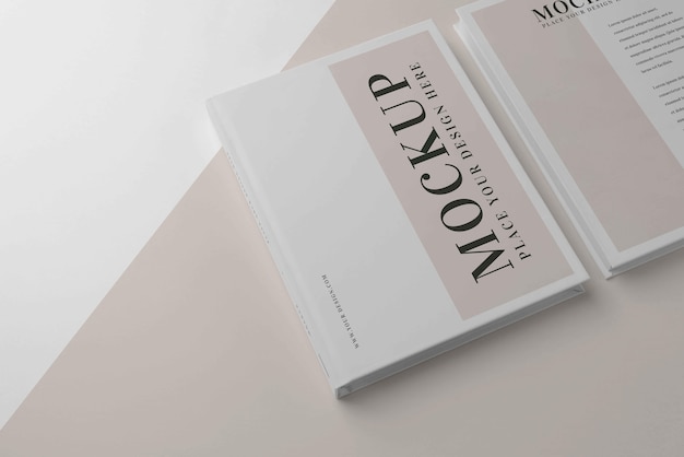 PSD minimalistisch mock-up boek arrangement