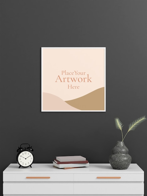 Minimalistische vierkante witte poster of fotolijst mockup aan de muur met boek en decoratie