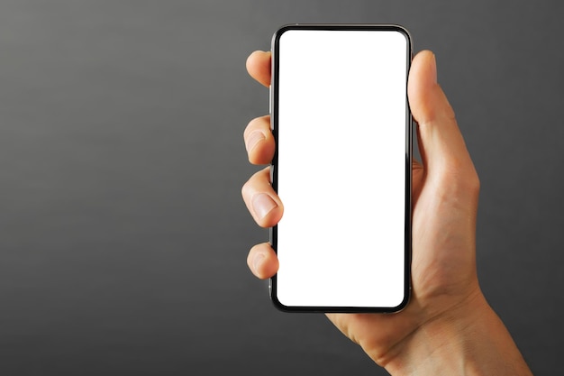 mobiele telefoon op de grijze achtergrond voor reclame terug naar school