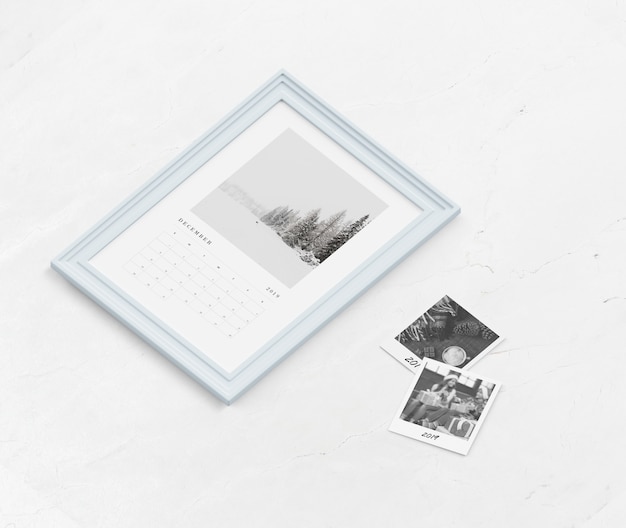 PSD mock-up calendar in painting frame